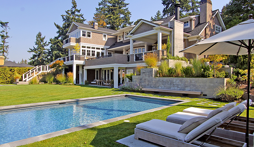 stylish beach house thumb 1